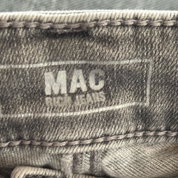 MAC | Rich Jeans - Picture 7 of 8